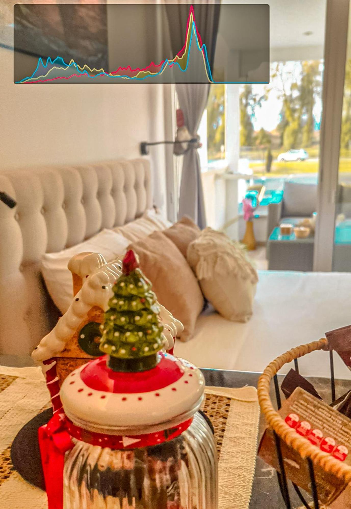 Bohemian Rhapsody Apartment Paphos ภายนอก รูปภาพ